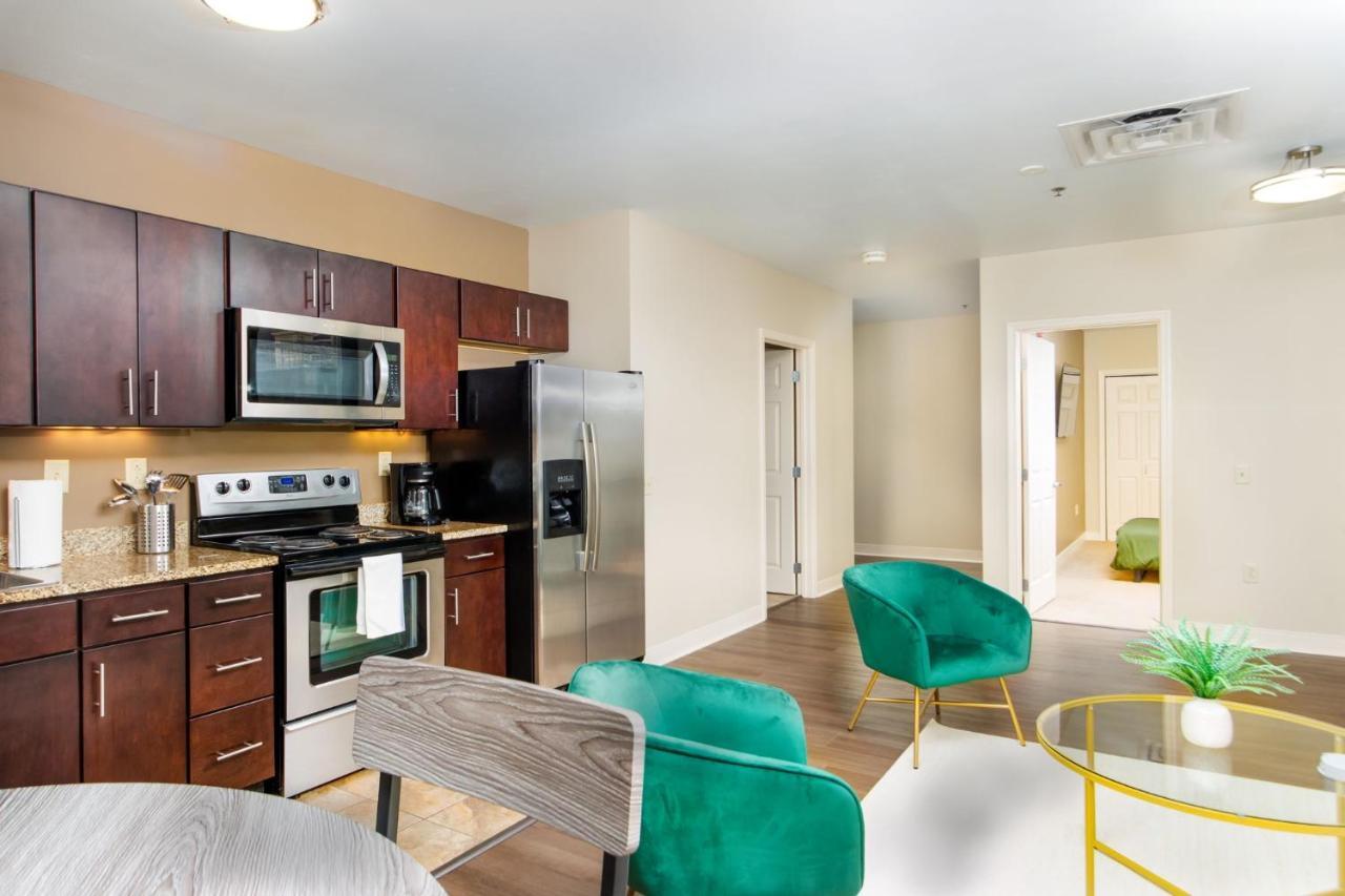 Luxe City Views Prime Location 24-7 Parking Gym Lounge Pittsburgh Bagian luar foto