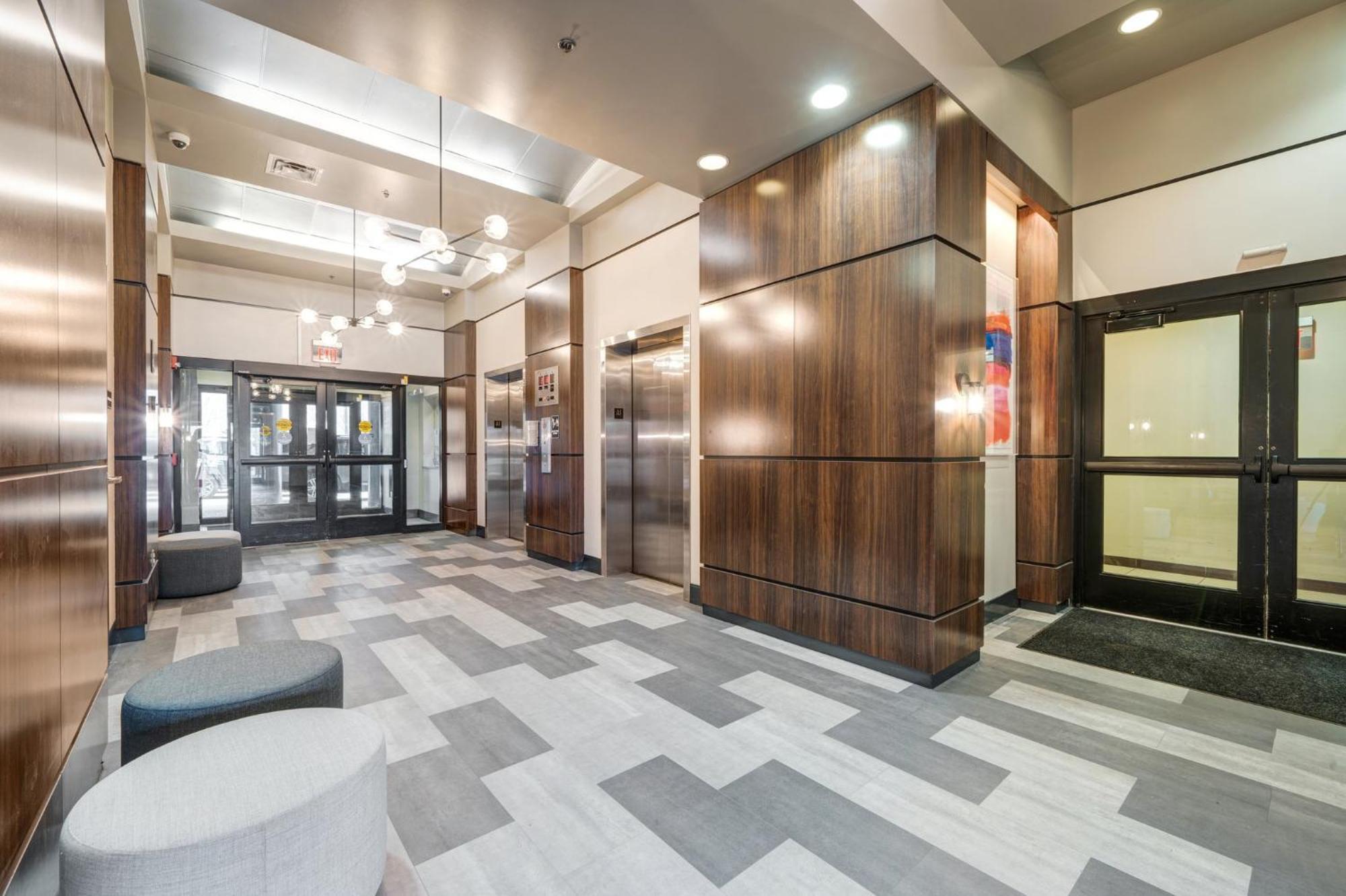 Luxe City Views Prime Location 24-7 Parking Gym Lounge Pittsburgh Bagian luar foto