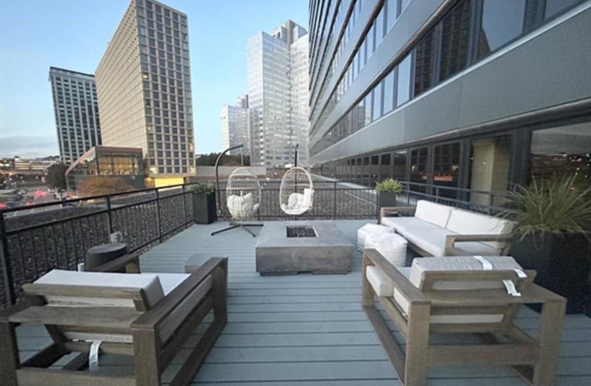 Luxe City Views Prime Location 24-7 Parking Gym Lounge Pittsburgh Bagian luar foto